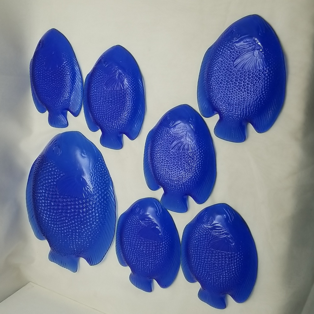 Arcoroc France Poisson Saphir Fish Plates - Picture 3 of 13